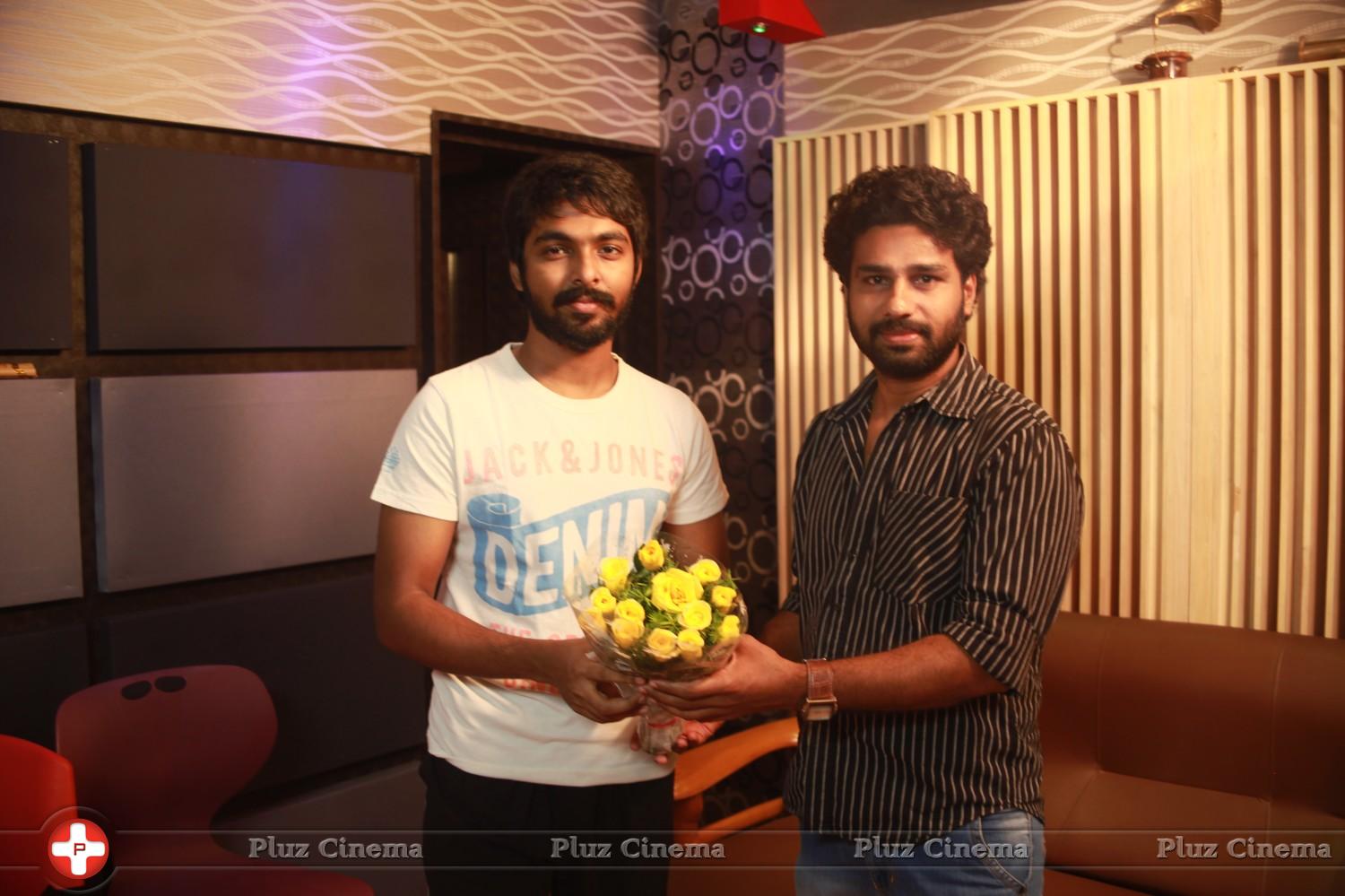 Madhu Maadhu Soothu Movie Song Recording Pictures | Picture 779074